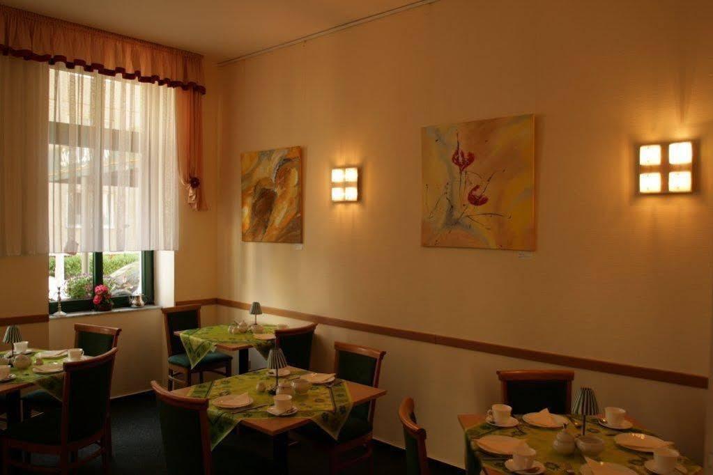Hotel Adagio Лайпциг Екстериор снимка