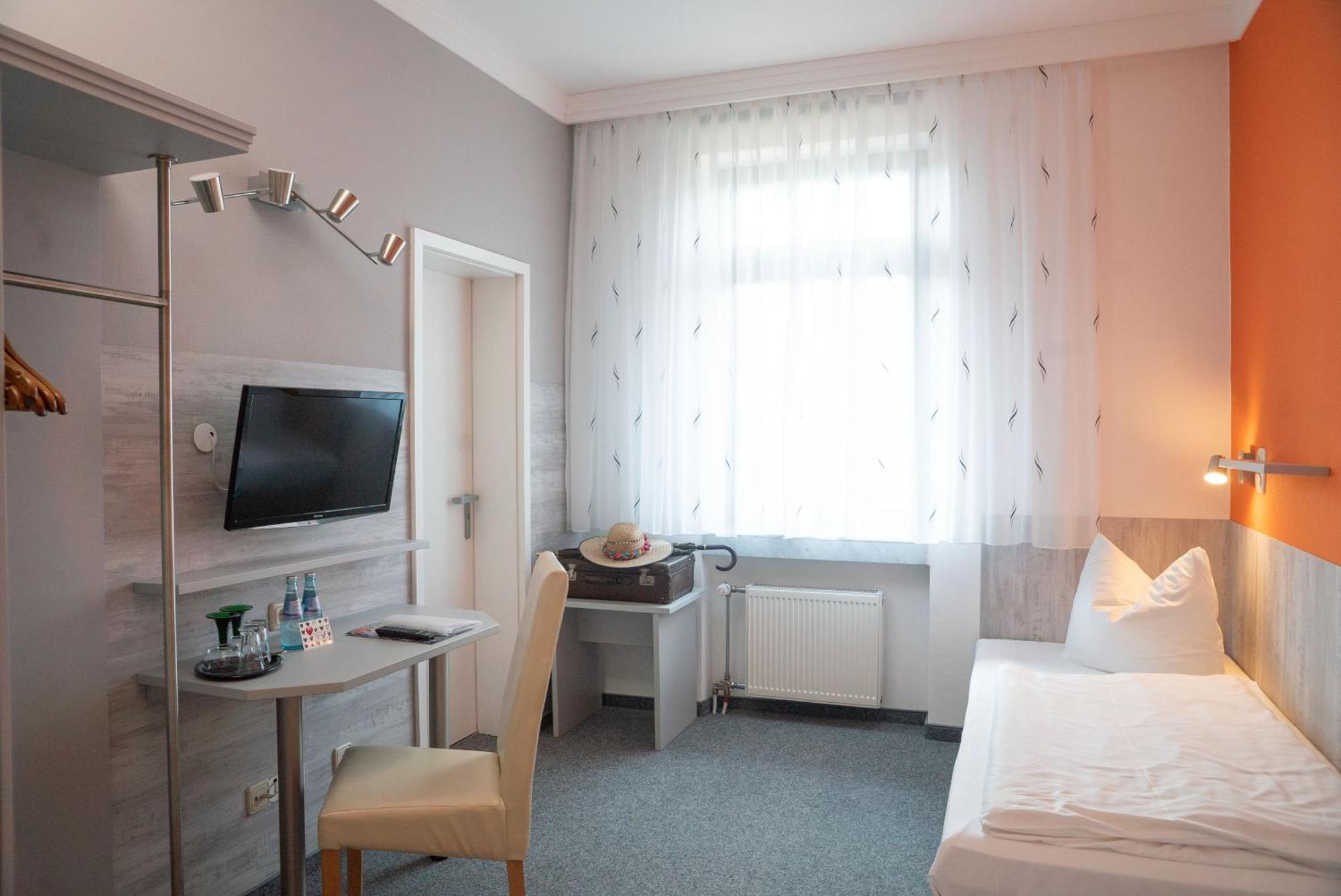 Hotel Adagio Лайпциг Стая снимка