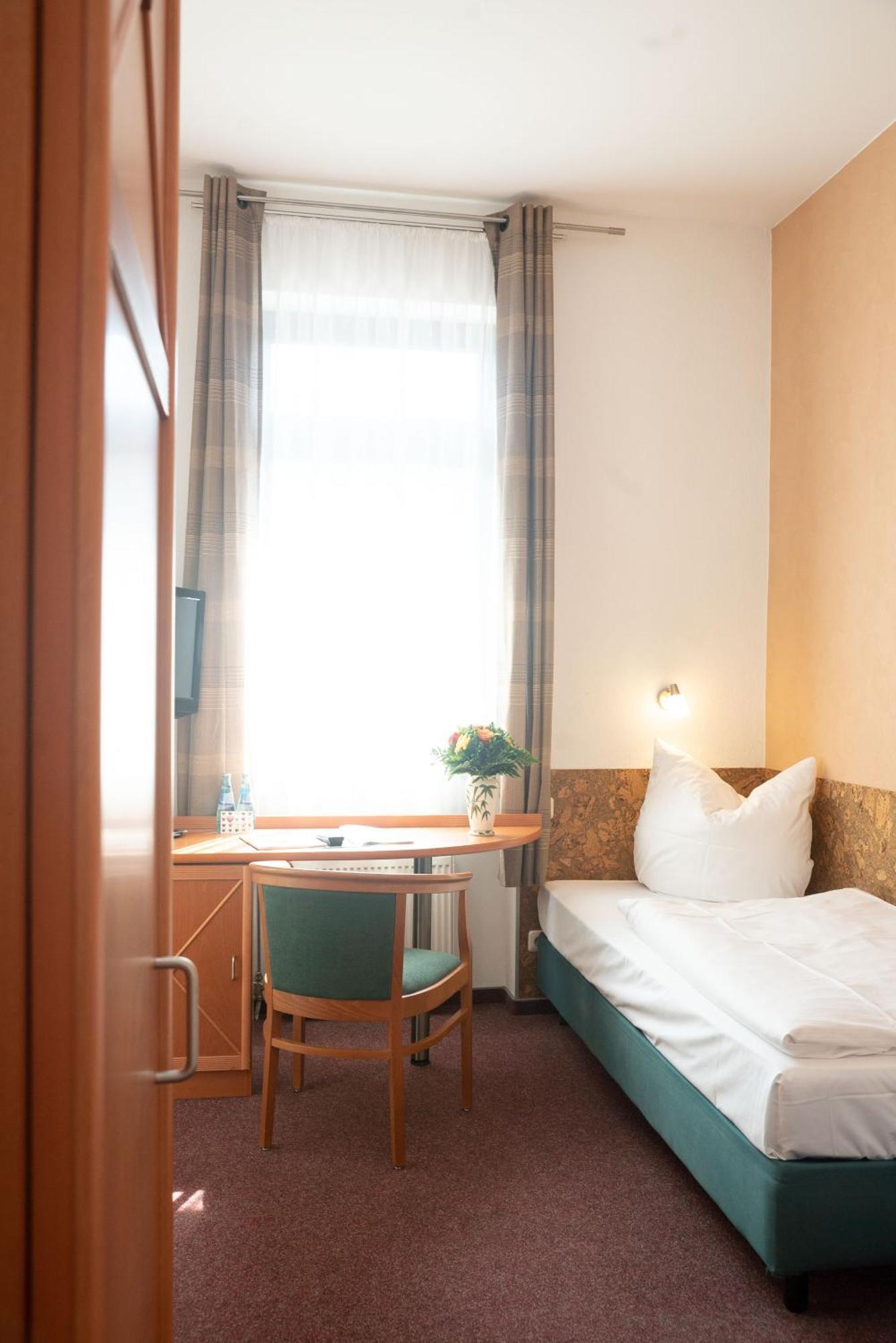 Hotel Adagio Лайпциг Стая снимка